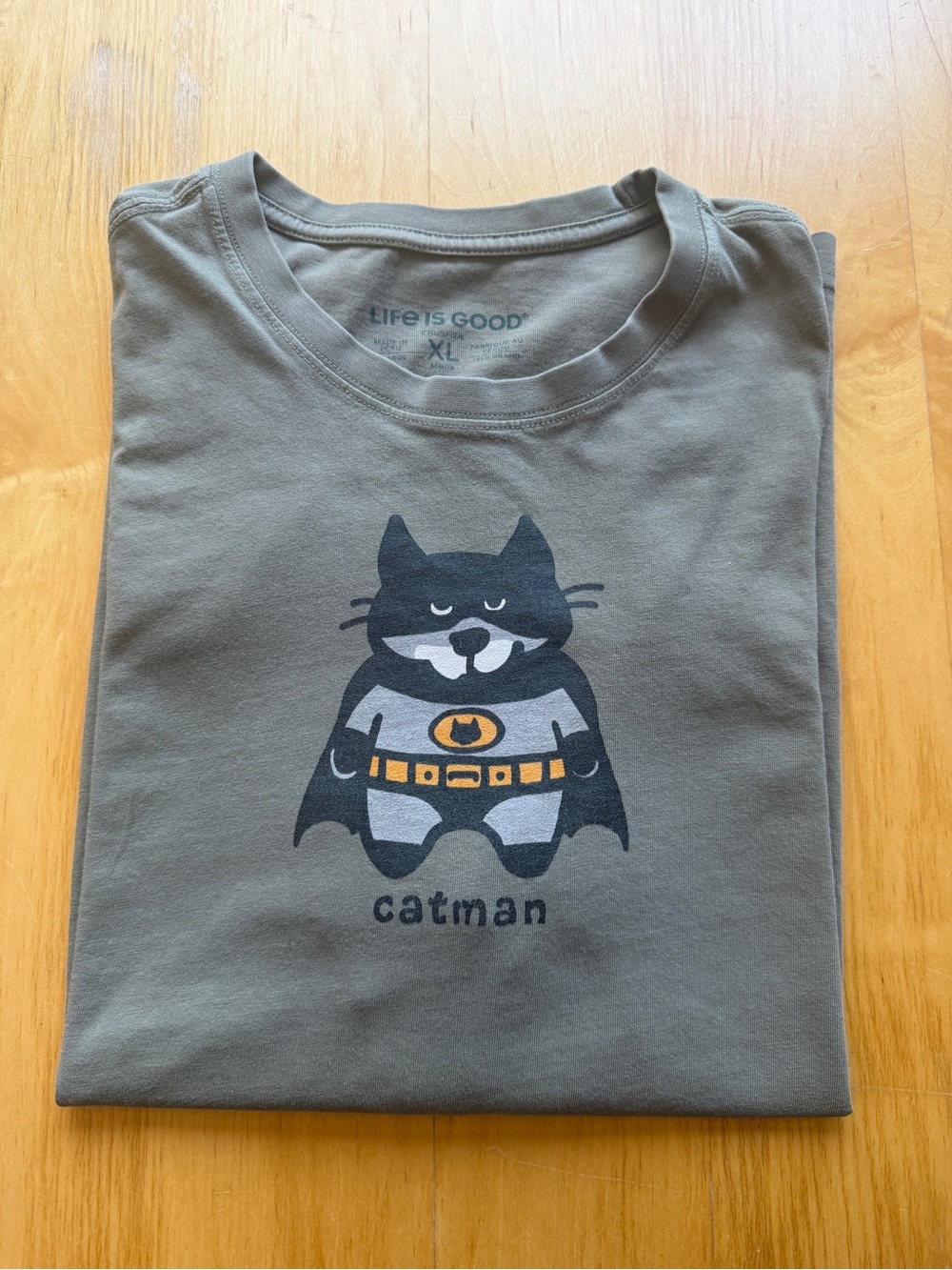 Life is Good Men’s XL Catman Superhero Cat Graphic Tee